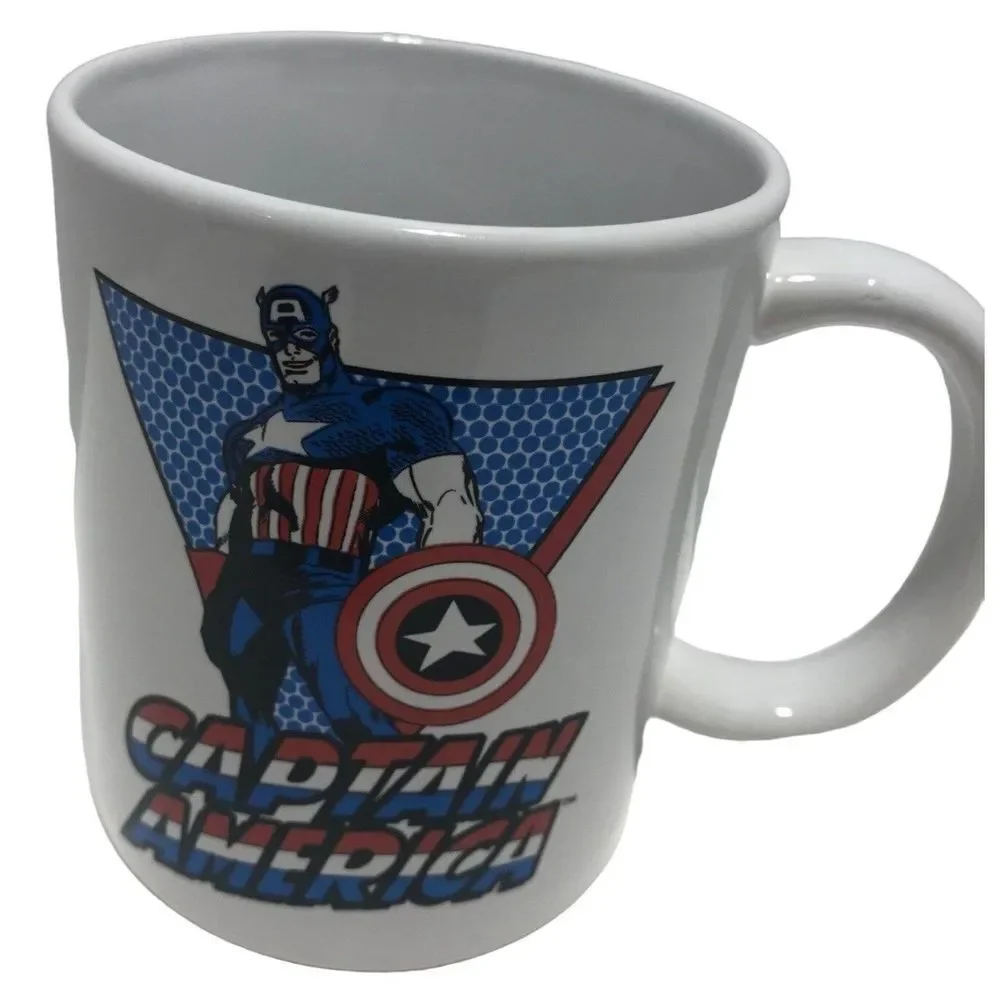 Marvel Comics 2011 Captain America super hero coffee mug tea cup ceramic Disney‎